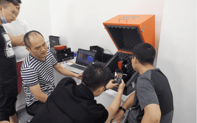 優(yōu)尼康參加瑞士Nanosurf AFM培訓